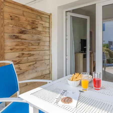 Residence Prestige Odalys Le Domaine Des Pins Noirmoutier-en-l'Ile Exterior photo