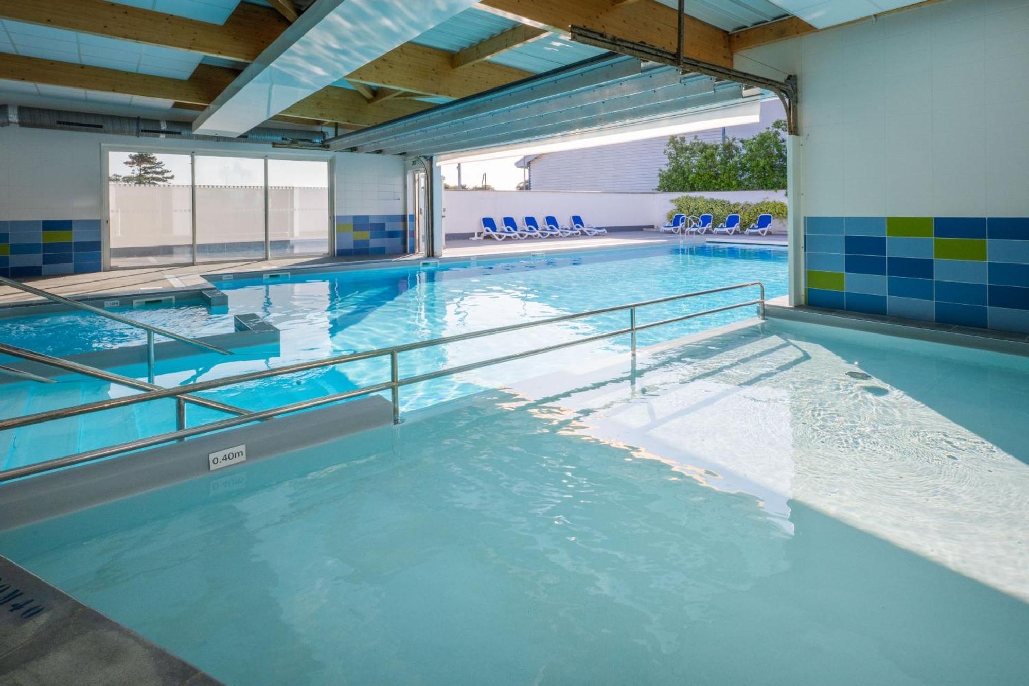 Apart-hotel Prestige Odalys Le Domaine Des Pins 4*